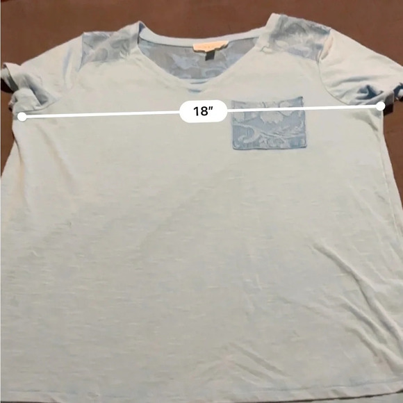 RIO & RIAN Lace Back Tee Large Super‎ soft! - Picture 3 of 6